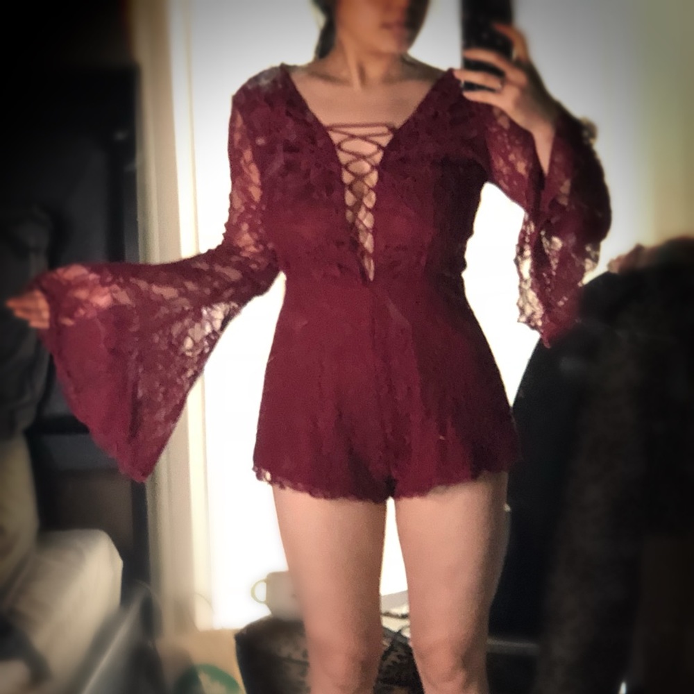 F21 Lacey Burgundy Bell-sleeve Romper, Front lace